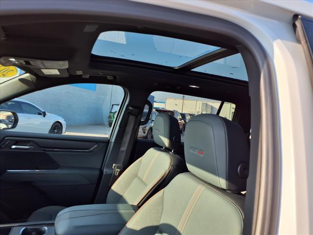 2024 GMC Acadia 