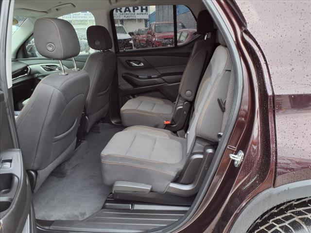 2021 Chevrolet Traverse LT Cloth