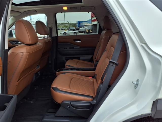 2024 Nissan Pathfinder 