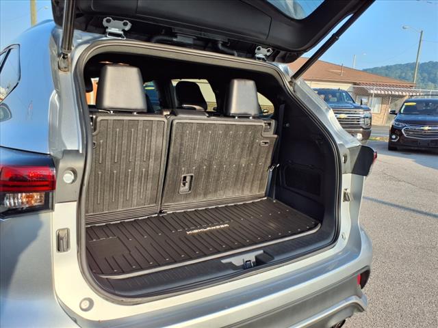 2022 Toyota Highlander 