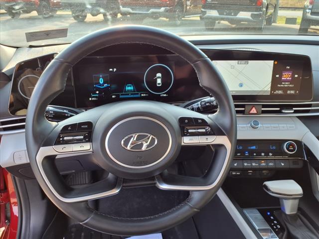 2023 Hyundai ELANTRA 