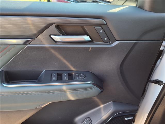 2024 GMC Acadia 