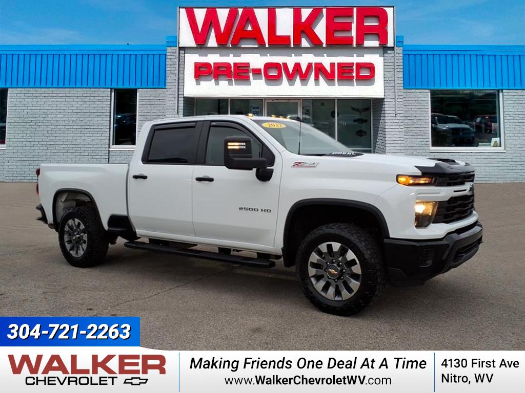 2024 Chevrolet Silverado 2500HD Custom Crew Cab 4WD