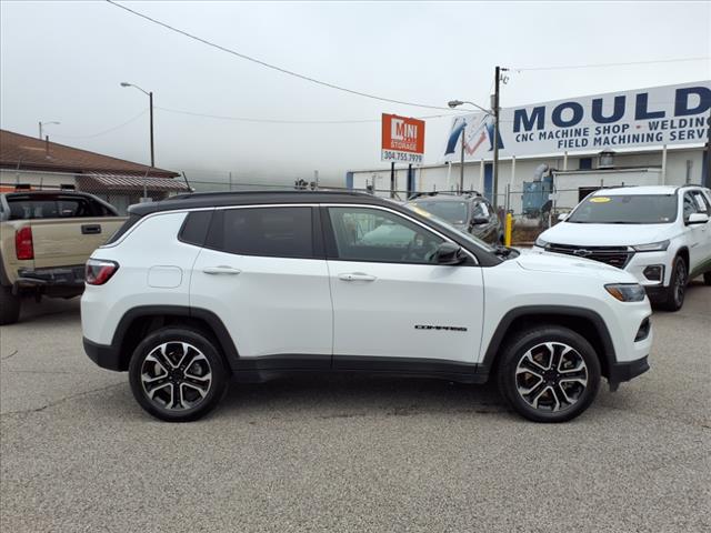 2023 Jeep Compass 