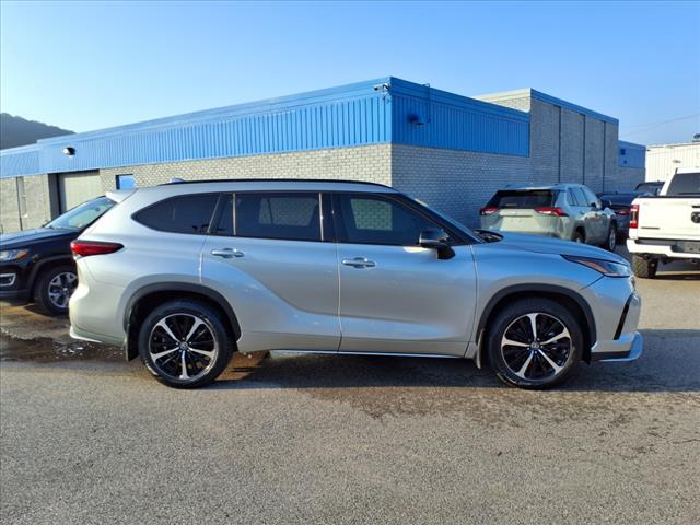 2022 Toyota Highlander 