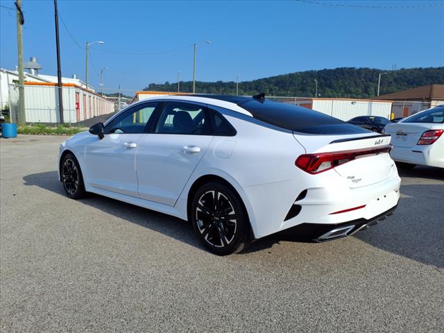 2022 Kia K5 