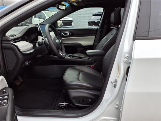 2023 Jeep Compass 