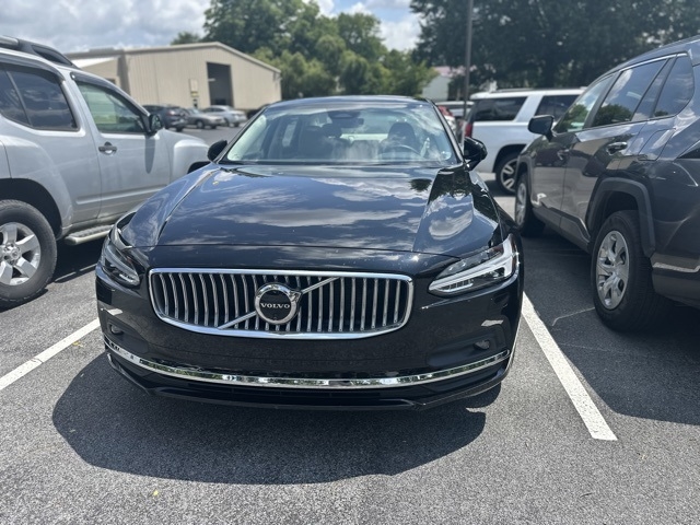 2025 Volvo S60 B5 Core