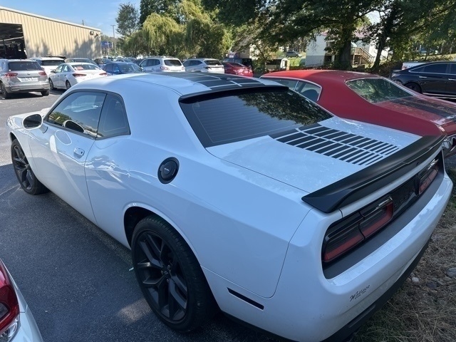 2022 Dodge Challenger SXT