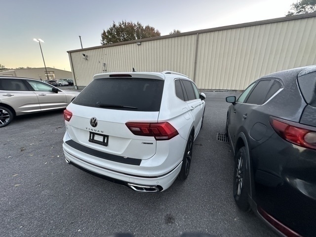 2022 Volkswagen Tiguan 2.0T SEL R-Line
