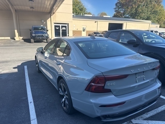 2025 Volvo S60 B5 Core