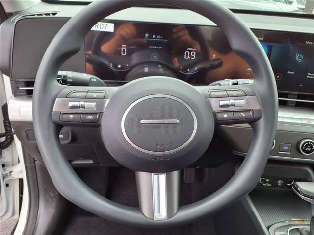 2026 Hyundai KONA SE