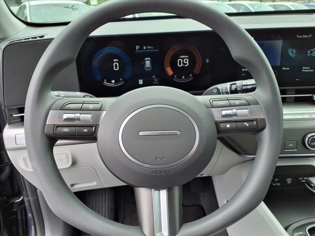 2025 Hyundai KONA SE