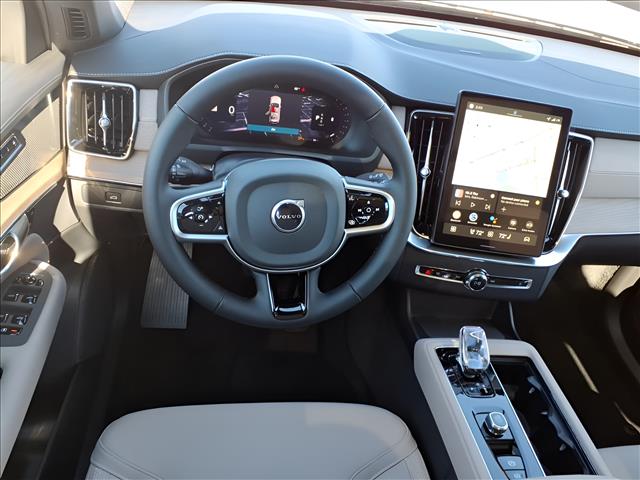 2026 Volvo XC90 B6 Plus 6-Seater