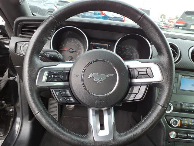 2022 Ford Mustang EcoBoost