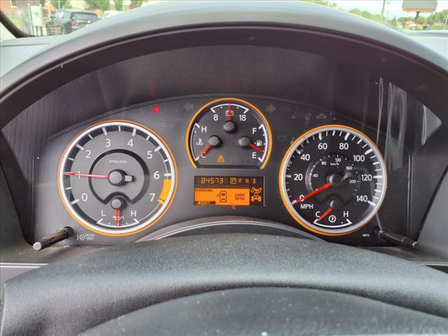 2015 Nissan Titan SV