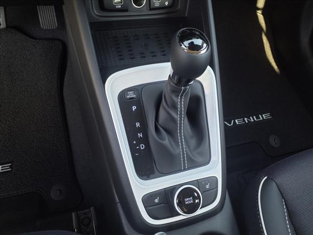 2025 Hyundai VENUE Limited
