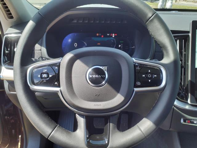 2025 Volvo XC90 T8 Plus 6 Passenger