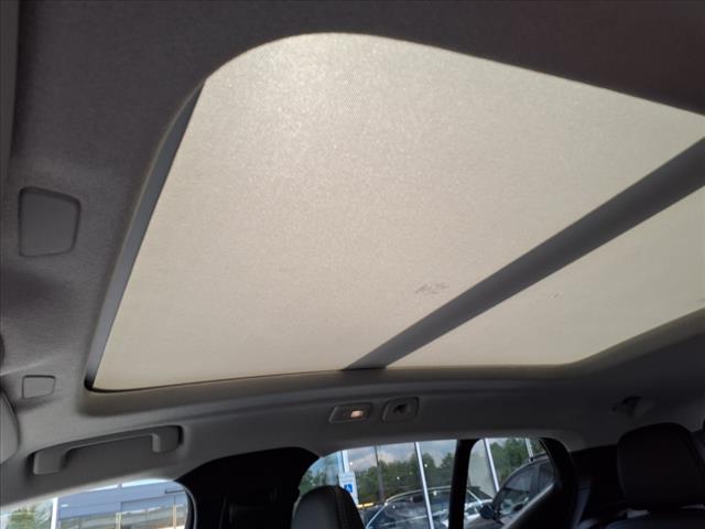 2026 Volvo XC40 B4 Plus Bright Theme