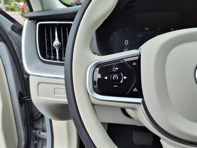 2025 Volvo XC60 