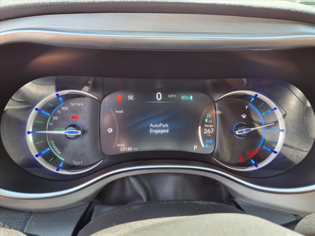 2024 Chrysler Pacifica Plug-In Hybrid Pinnacle