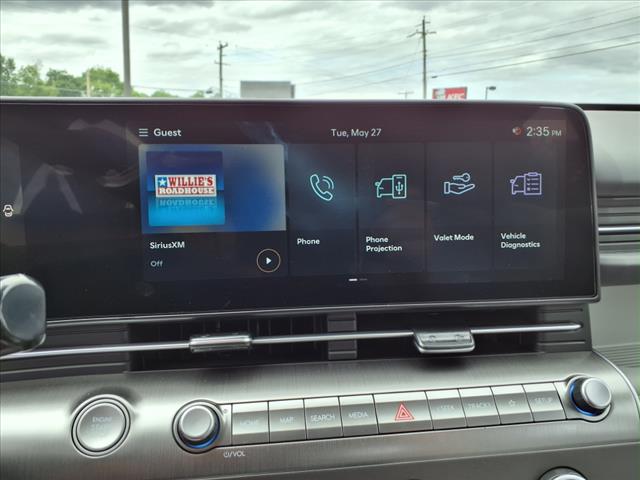 2025 Hyundai KONA SE