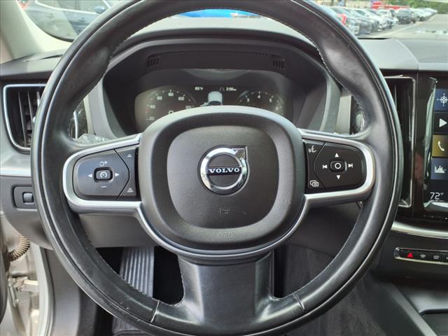 2019 Volvo XC60 T5 Momentum