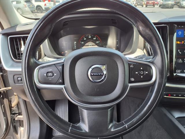 2018 Volvo XC60 T6 Momentum