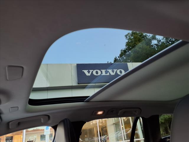 2024 Volvo V60 Cross Country Ultimate