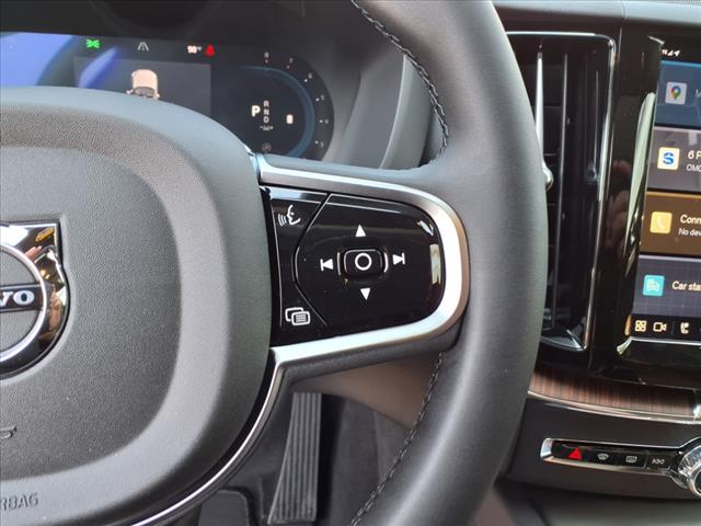 2025 Volvo XC60 