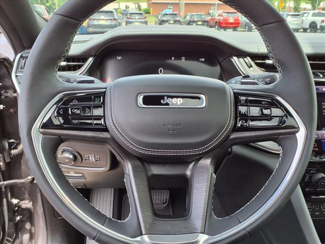 2025 Jeep Grand Cherokee Overland