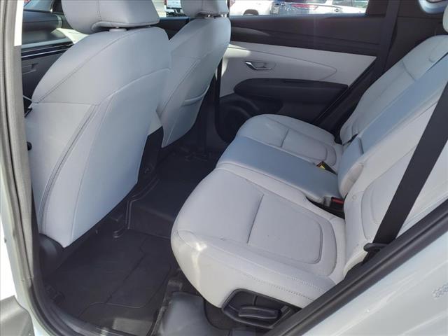 2025 Hyundai TUCSON SE