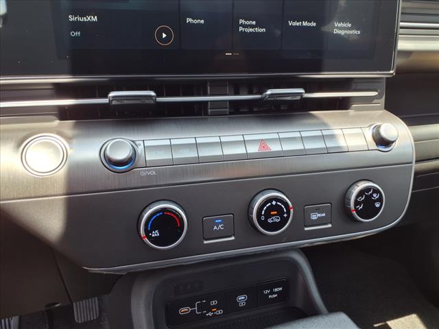 2025 Hyundai KONA SE