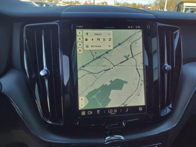 2025 Volvo XC60 T8 Plus