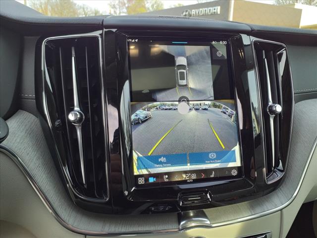 2025 Volvo XC60 T8 Ultra