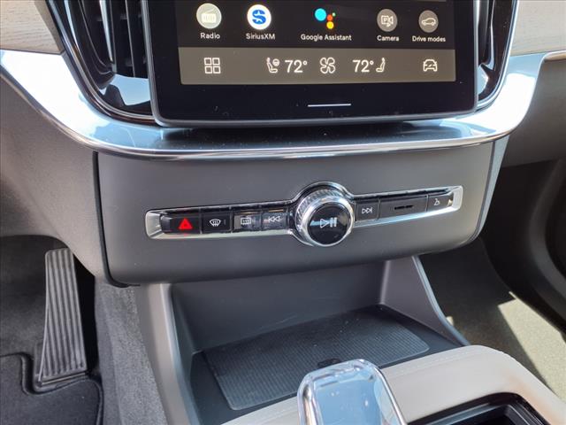 2025 Volvo XC90 B6 Plus 7-Seater 2025.5