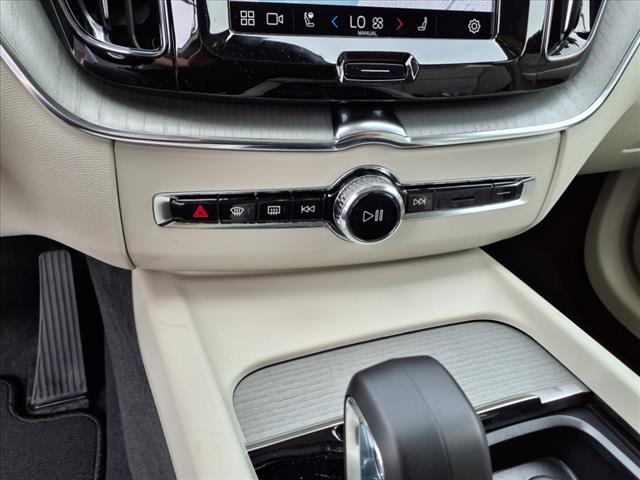 2025 Volvo XC60 