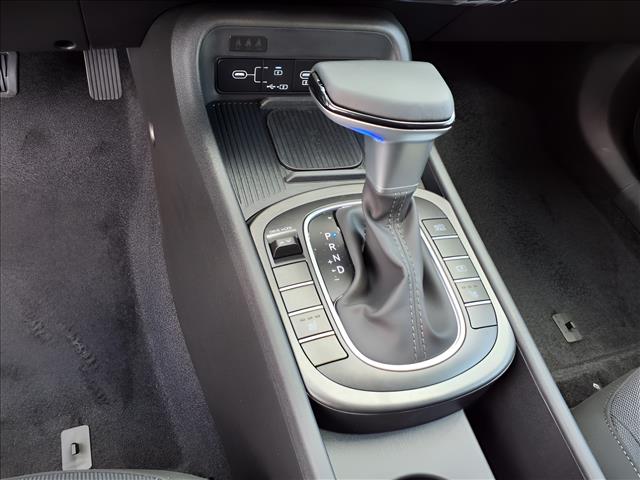 2026 Hyundai KONA SEL