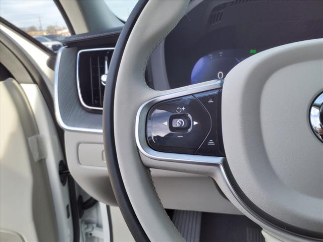 2025 Volvo XC60 T8 Ultra