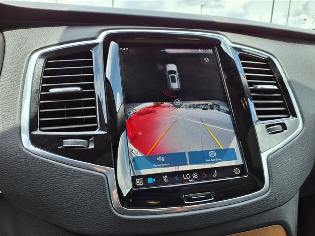 2025 Volvo XC90 B6 Plus 7-Seater