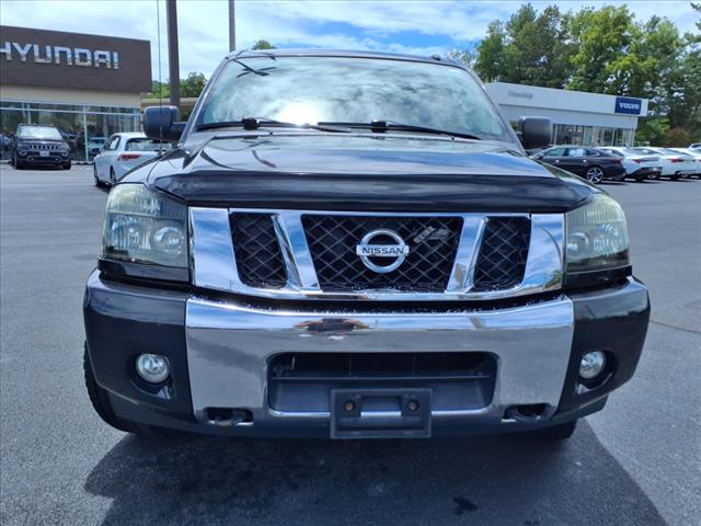2015 Nissan Titan SV
