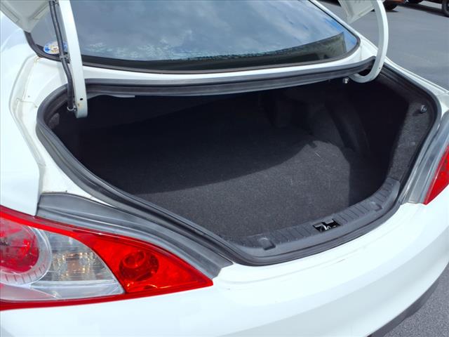 2011 Hyundai Genesis Coupe 3.8L Grand Touring