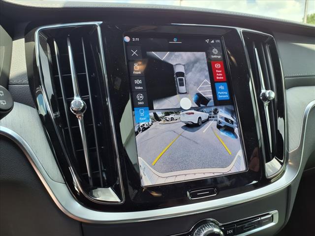 2026 Volvo V60 Cross Country B5 Ultra