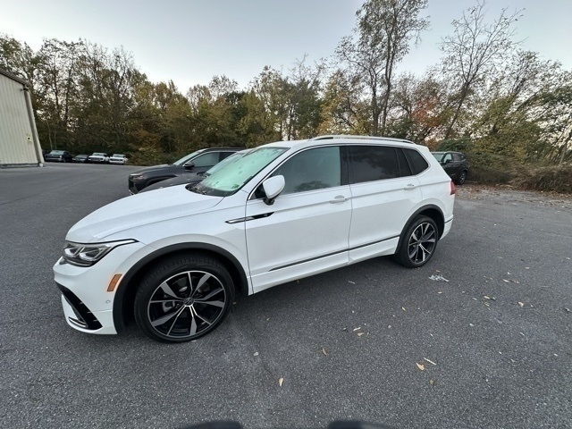 2022 Volkswagen Tiguan 2.0T SEL R-Line