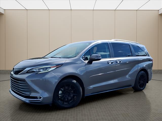 2021 Toyota Sienna Platinum 7 Passenger