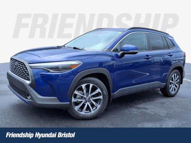 2023 Toyota Corolla Cross XLE