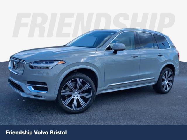 2024 Volvo XC90 B6 Plus Bright Theme
