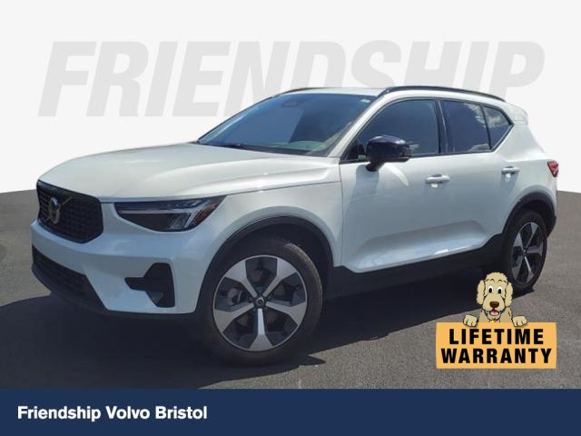 2024 Volvo XC40