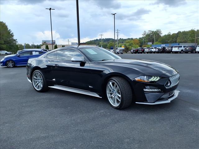 2022 Ford Mustang EcoBoost