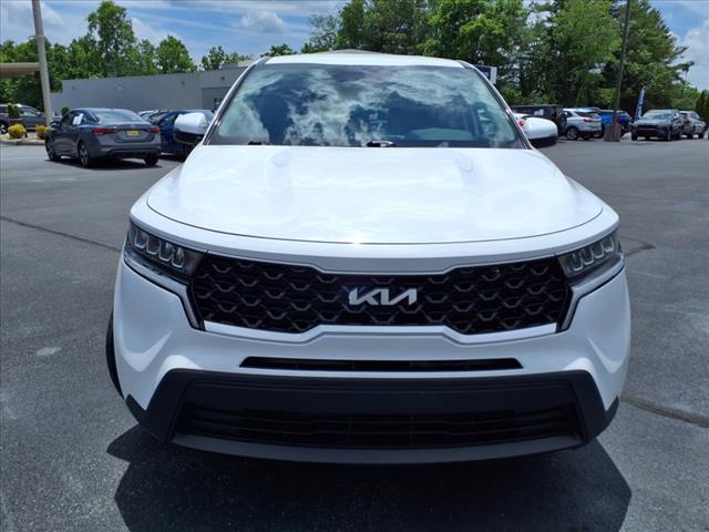 2022 Kia Sorento LX